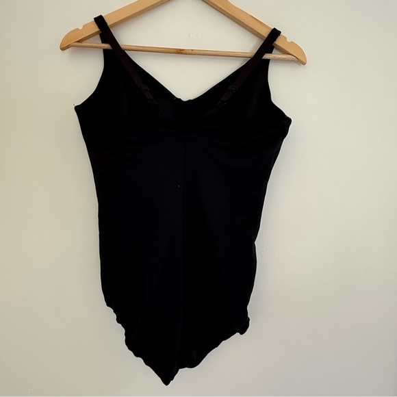 Maidenform Flexees 40DD underwire Black Shapewear bodysuit full figure GUC - Picture 7 of 10